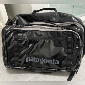 PATAGONIA Black Hole Mini MLC 26